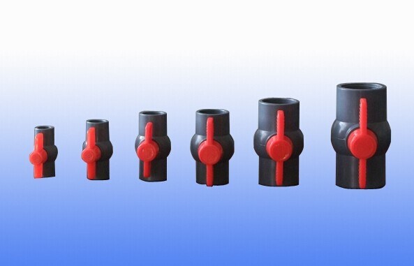 PVC Ball Valve Manufacturers with Good Quality Plastic Ball Valve