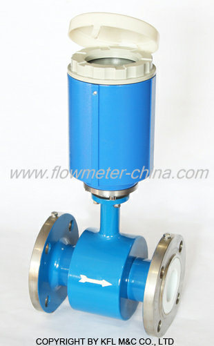 Electromagnetic Flowmeter with Battery Supply