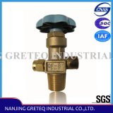 QF-8C Brass Shaft Coupling Oxygen Cylinder Valve with Safety Device