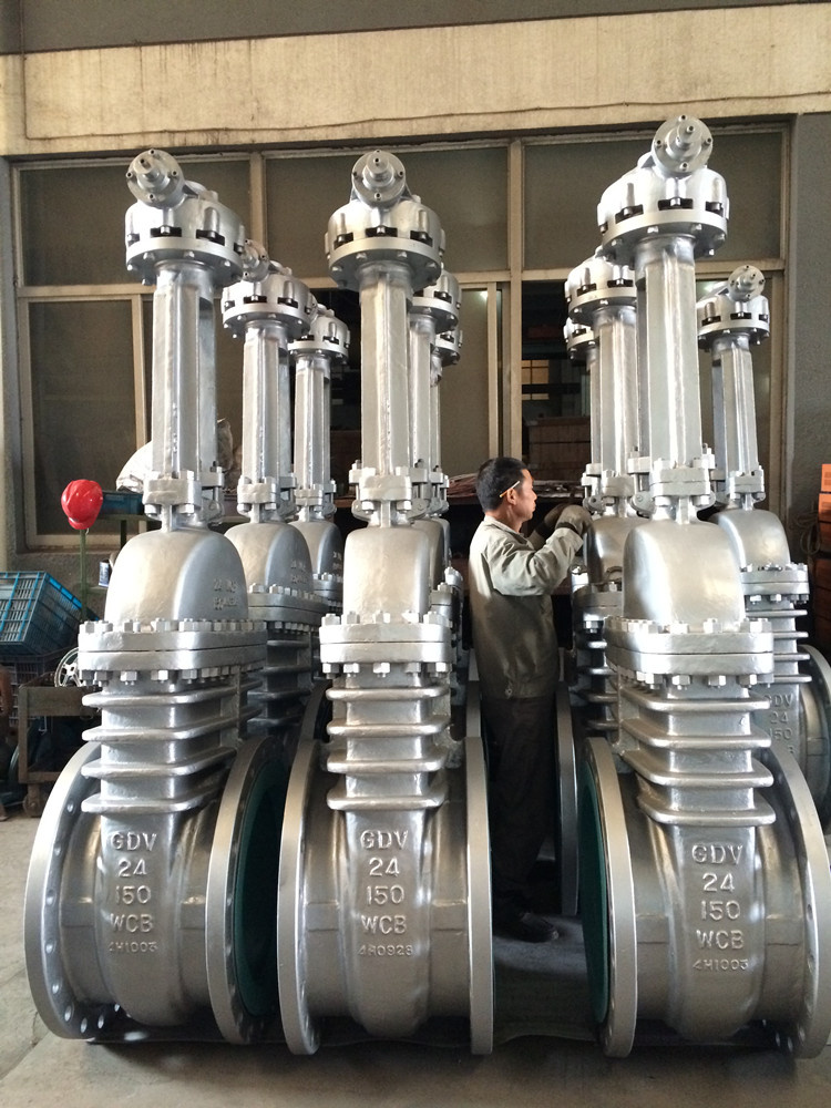 API Cast Steel Low Pressure Handwheel Pneumatic Flange Wcb Gate Valve