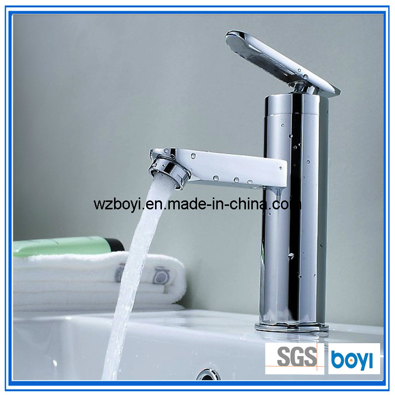 Brass Body Ceramic Valve Basin Faucet (2003-2)