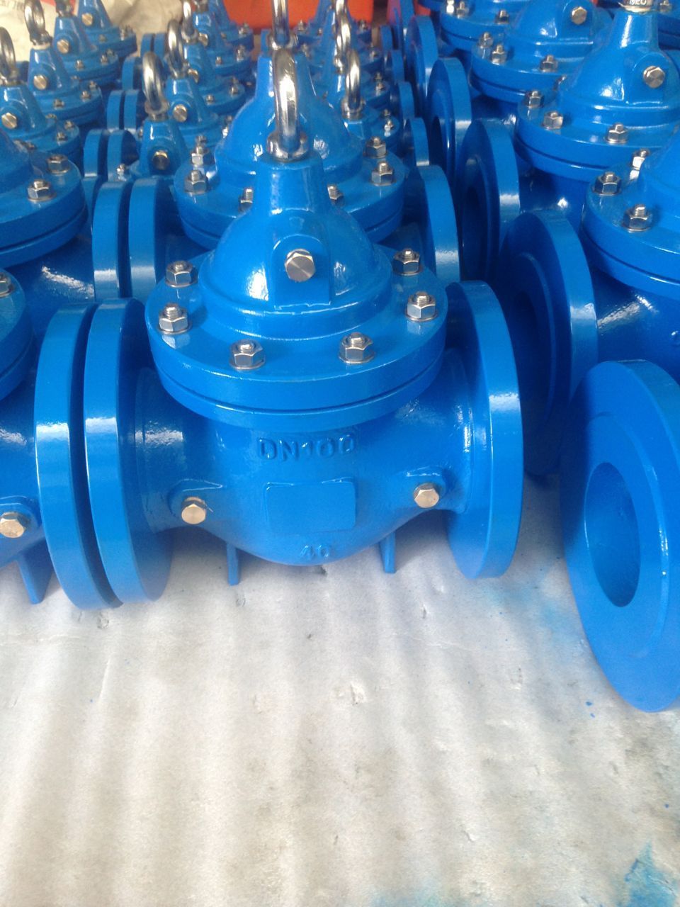 Cast Iron/ Gray Iron/Wcb Water Control Valve Pn16