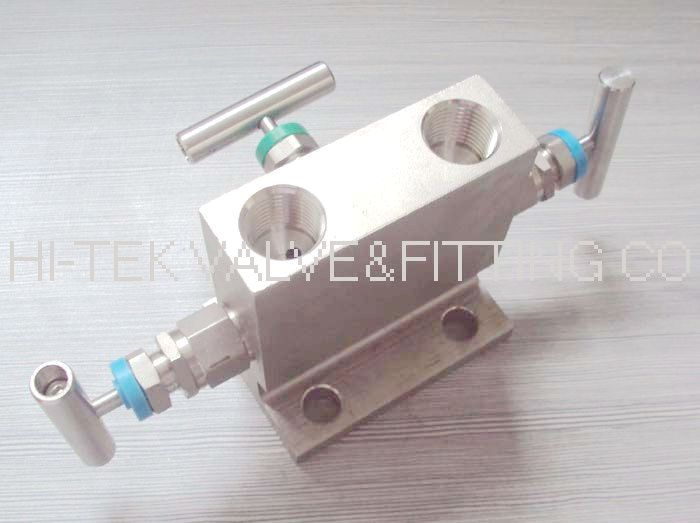 T Type 3 Valve Manifolds