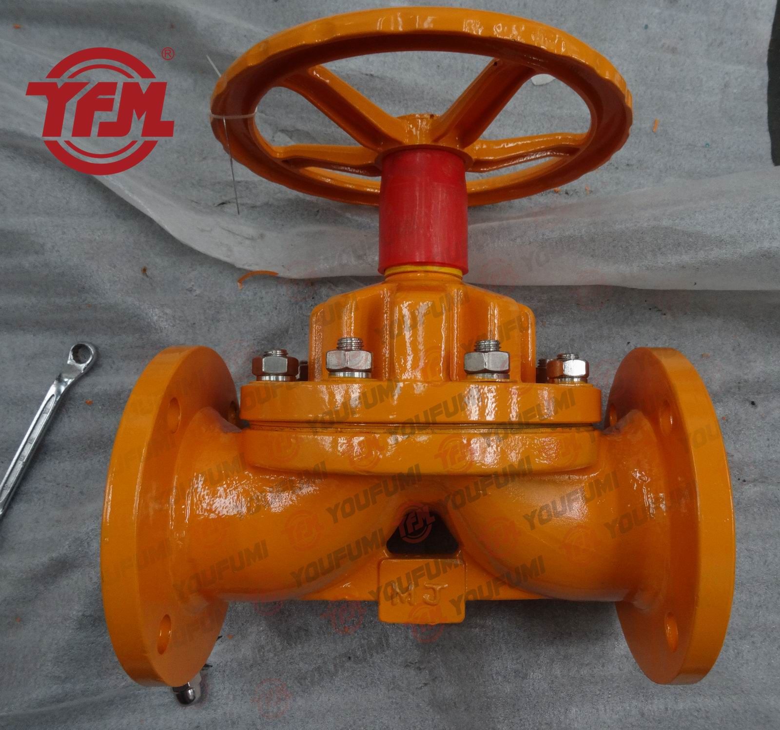 Hand Wheel Operator PFA Lined Diaphragm Valve