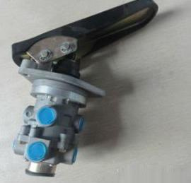 High Quality 5930083401 Foot Brake Valve for Truck
