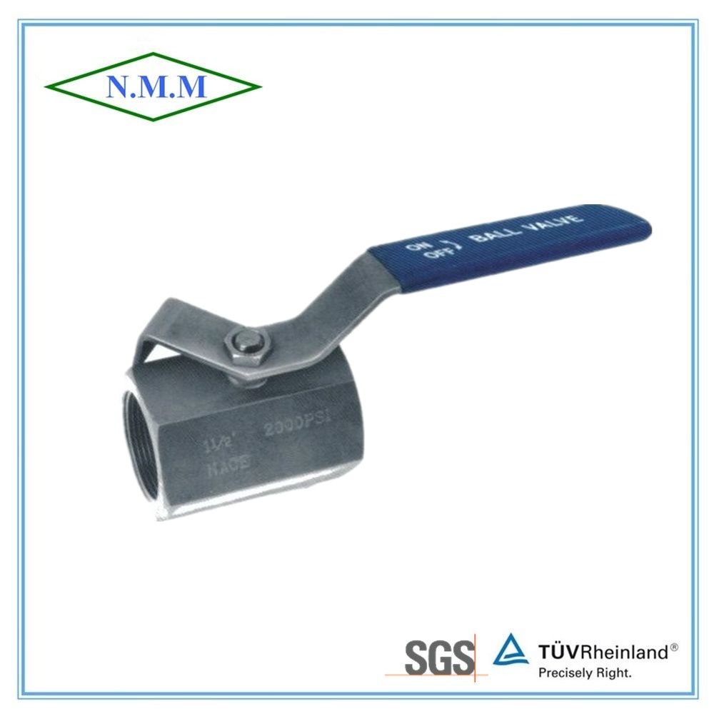 Reduced Bore, Threaded End, 1PC Bar Stock Ball Valve in 2000wog