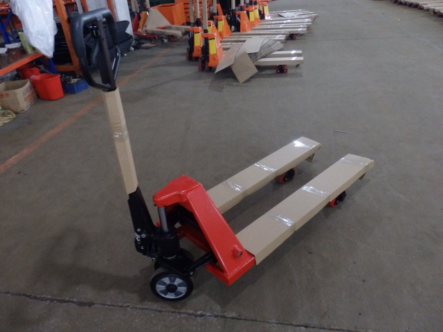 Hand Pallet Truck with Germany Pump