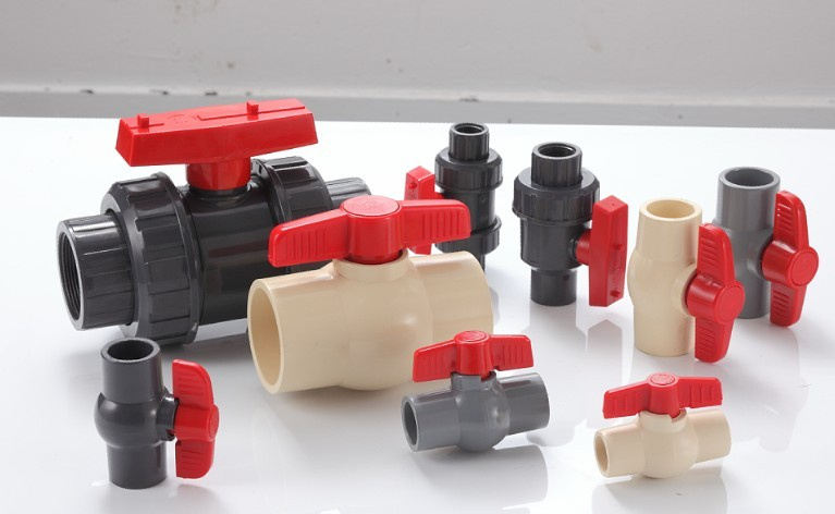 Pluming Fittings Valve, PVC Plastic Valve (ASTM & DIN)