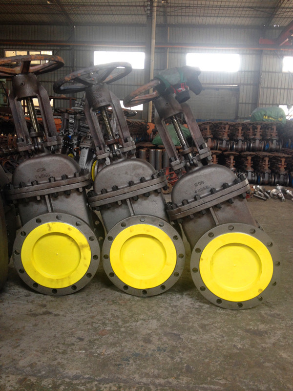 API Handwheel Flanged Wedge Gate Valve