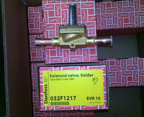 Danfoss Solenoid Valves & Coils (EVR10) 032f1217