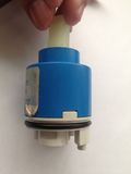 40mm Single Level Plastic Ceramic Faucet Cartridge Valve (KNZ-40D-2)