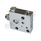 Komatsu PC200-7 Self-Reducing Valve Block 702-21-09147